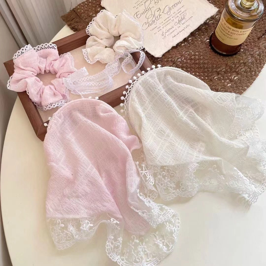French lace triangular scarf, tulle headband, retro decorative headscarf, women's summer outing with pastoral style hair accessories full figure