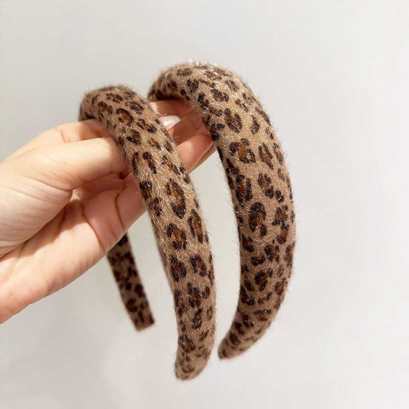 Retro French wide-brimmed leopard print hairband for women 2024 new autumn and winter, plush face-washing and hair-pressing headband, high top hairpin details Picture