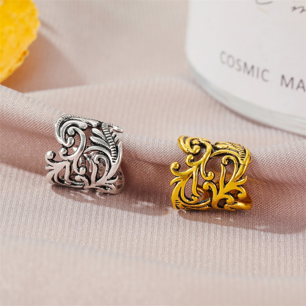 Cold style, simple and retro ear bone clips, unique leaf earrings without ear holes, women's aged look, cross-border best-selling earrings details Picture