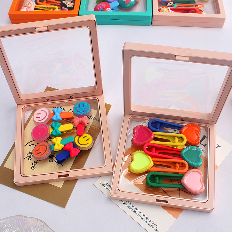 Korean cute alloy hair clips, children's cartoon character style hair clips, girl and princess hollowed-out clips, bangs clips, side clips Application Scenario