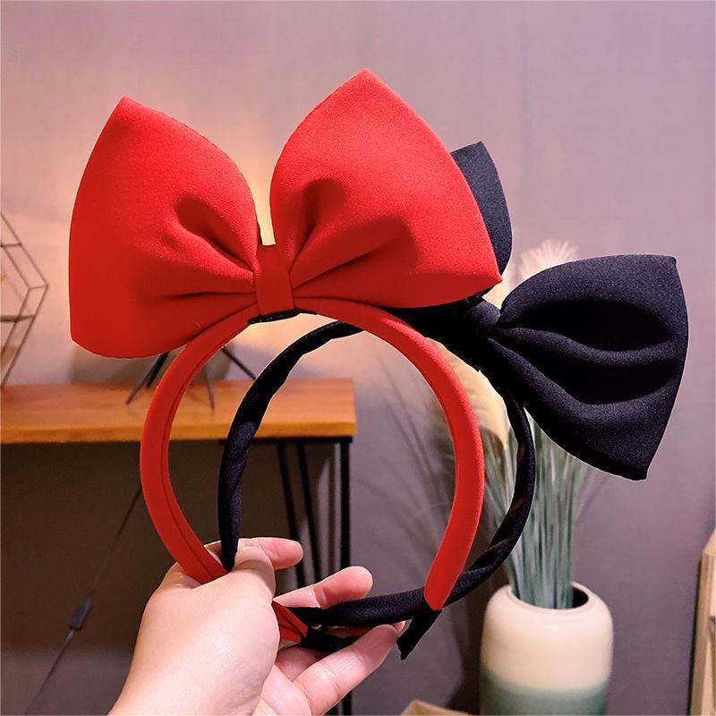 A large bow headband, a three-dimensional hair clip of the "Fugitive Princess" in the middle of South Korea, a face-washing Internet celebrity, a new style of headwear for women in 2023 full figure