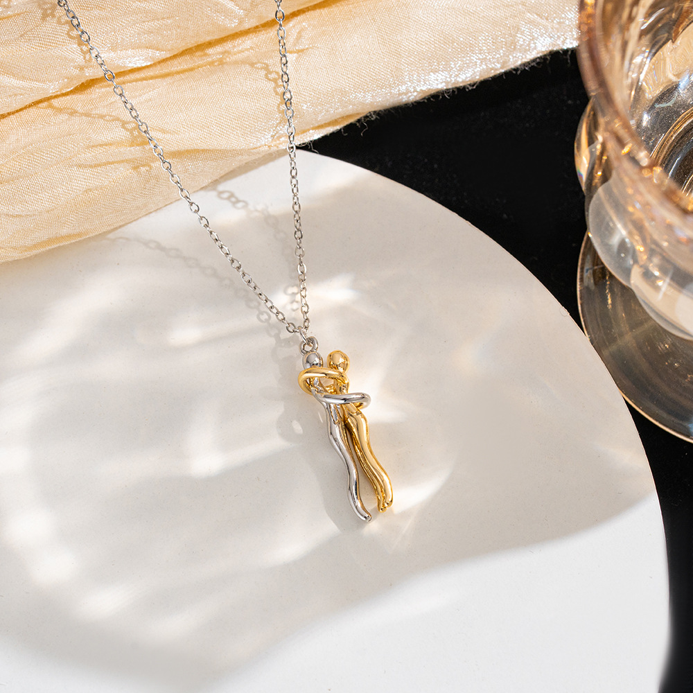 Copper pendant, Love embrace, double couple pendant, titanium steel necklace, European and American retro trend, niche collarbone chain accessory details Picture