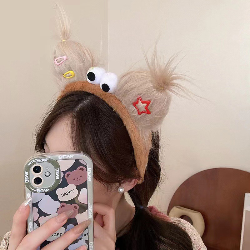 2023 New Ugly doll headband, funny ear headband, hair accessory, girlish cartoon face wash, plush hair tie, headaccessory Application Scenario