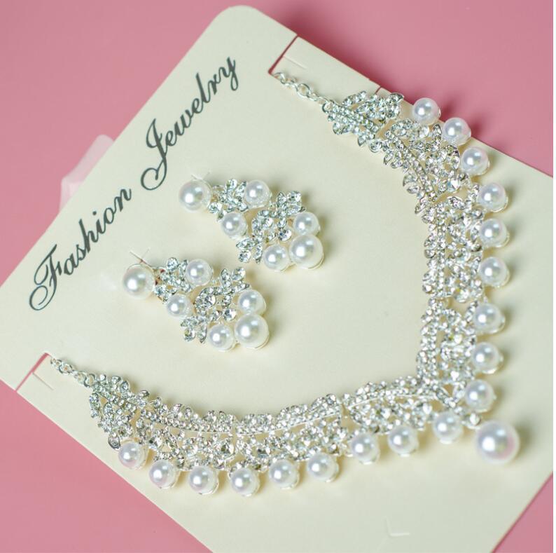 Fashionable and elegant bride accessories: European and American pearl necklace, earrings, alloy rhinestone and pearl two-piece set N5087 Specification drawing