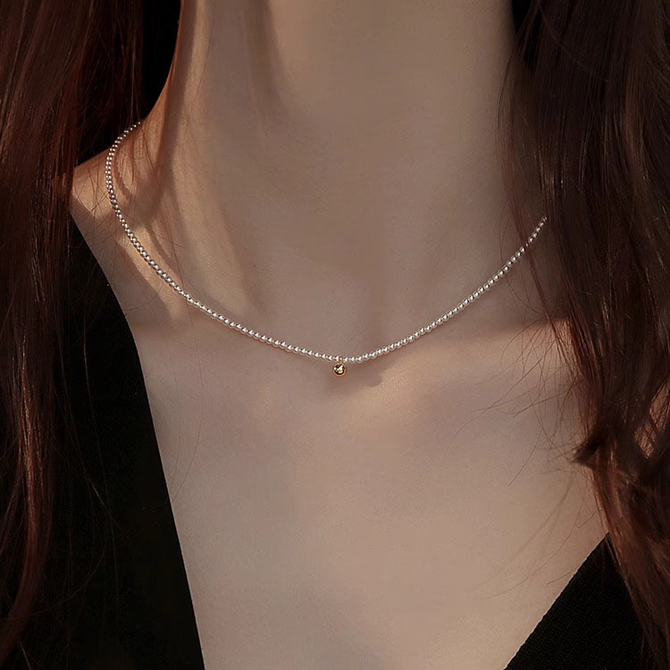 French Hepburn style retro pearl necklace, the same as Ni Ni's, women's light luxury and high-end collarbone chain, a niche and elegant necklace Application Scenario