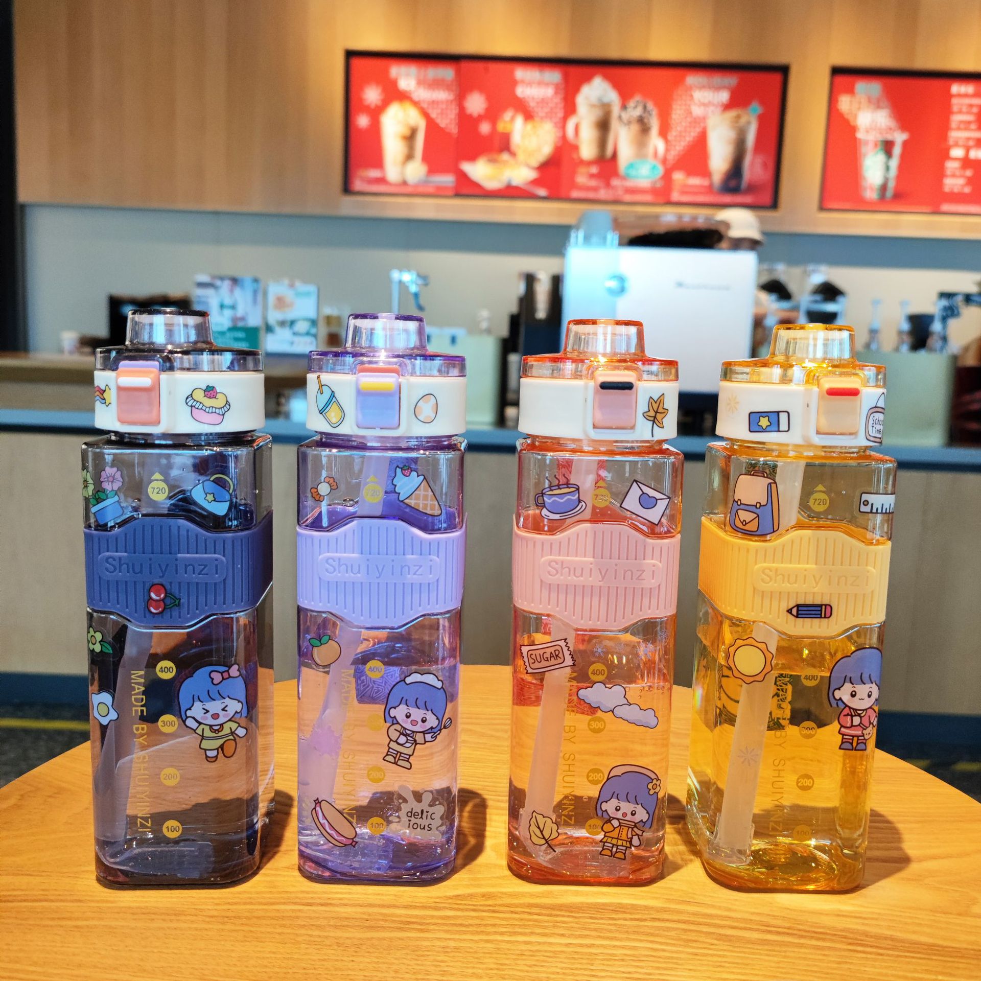 Wholesale popular square water bottles, straws, plastic water cups, portable handles, outdoor sports and fitness water bottles with high appearance standards details Picture