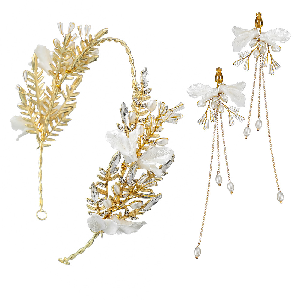 Korean-style bride accessories, wedding dress, crystal hair flower, alloy earrings, crown, exquisite dress, pearl ear clips, hair band set Item Picture