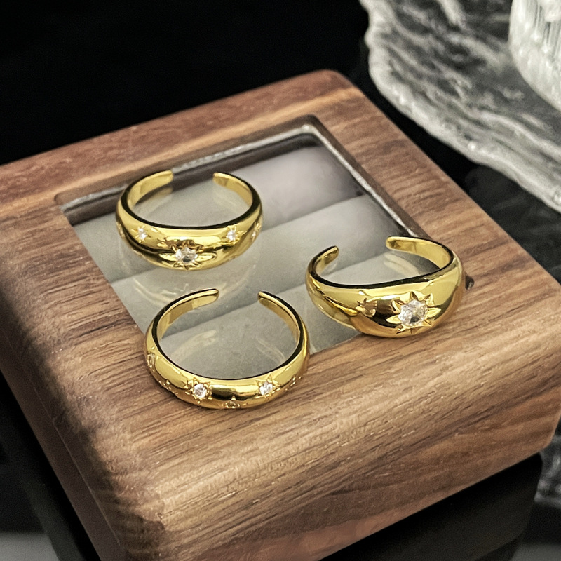 New Chinese-style national trend starlight micro-inlaid open ring for women, simple, sweet and cool star style, versatile and niche food ring Application Scenario