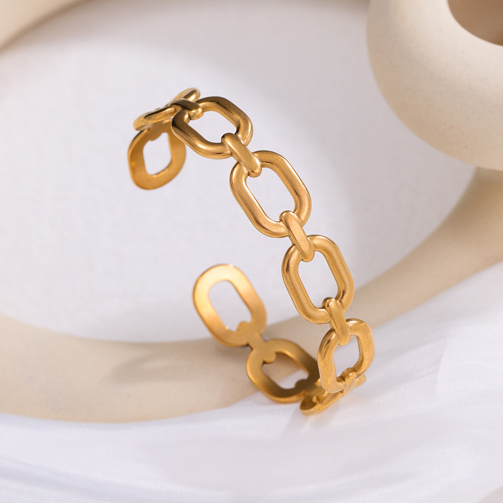 Cross-border new titanium steel chain open bracelet, women's fashionable and high-end style, hollowed-out gold-plated versatile wristband Specification drawing