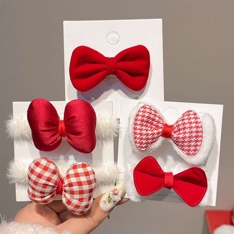 Chinese-style red bow, plush hair band, New Year children's hair clip, fluffy hair rope, hair tie, girls' rubber band headwear Application Scenario