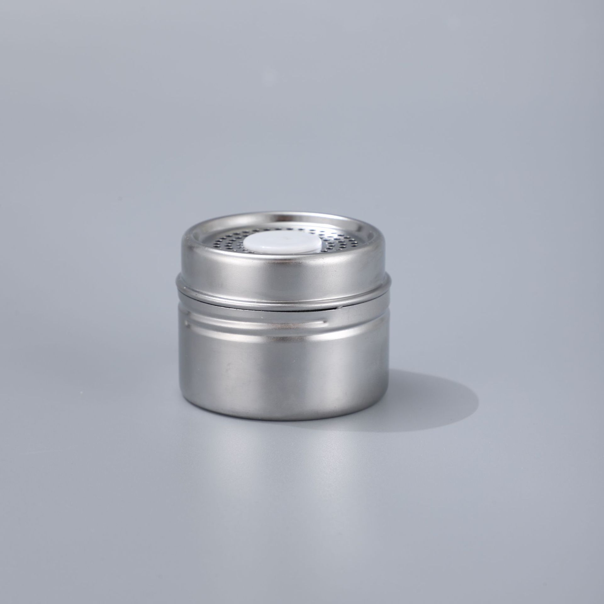 Manufacturer wholesale magnetic tea storage cups, high-appearance-level magnetic spring cups, tea-water separation glass cups, large-capacity portable cups Item Picture