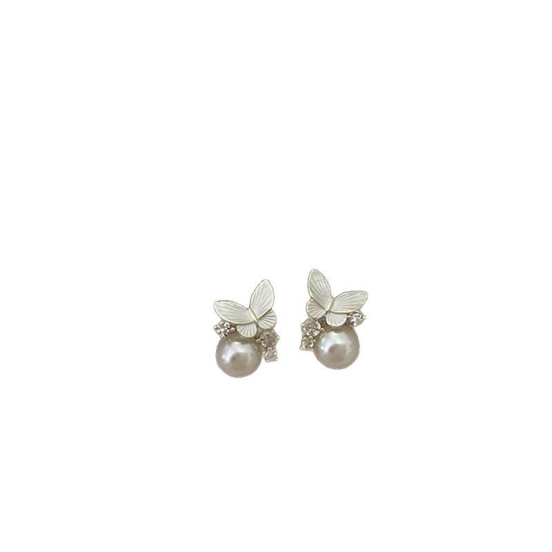Super ethereal butterfly pearl earrings, fashionable, sweet and versatile for women, girl ear studs, wholesale of internet-famous best-selling earrings Item Picture