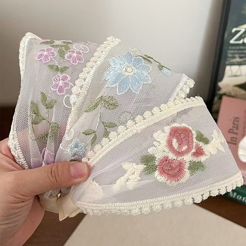 Pastoral style embroidered flower mesh hair band for women, new Spring/Summer 2025, stylish and high-end wide-edge headband hair accessory full figure