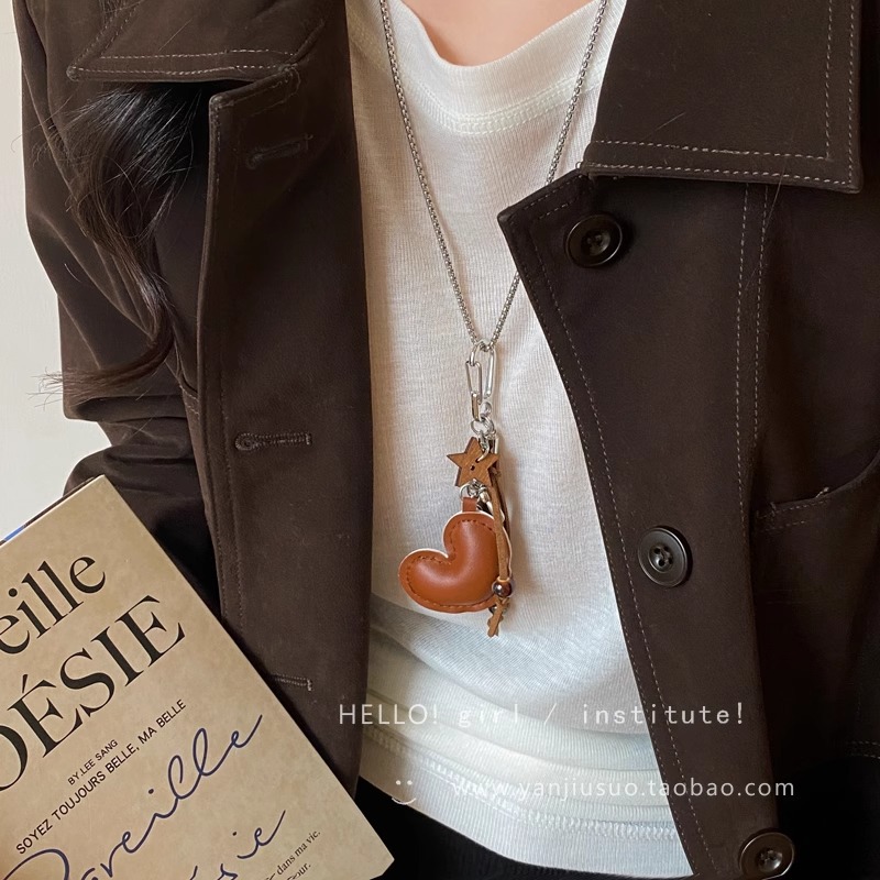 Leather heart-shaped tassel pendant necklace for women's Maillard long neck accessory, simple and versatile sweater chain details Picture