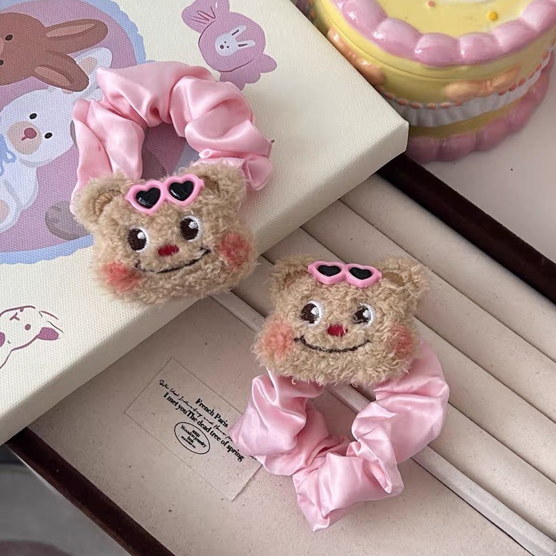Cute butter bear satin hair tie, girl cartoon hair tie, ponytail fun hair tie, 2024 new style headwear and hair accessory Application Scenario