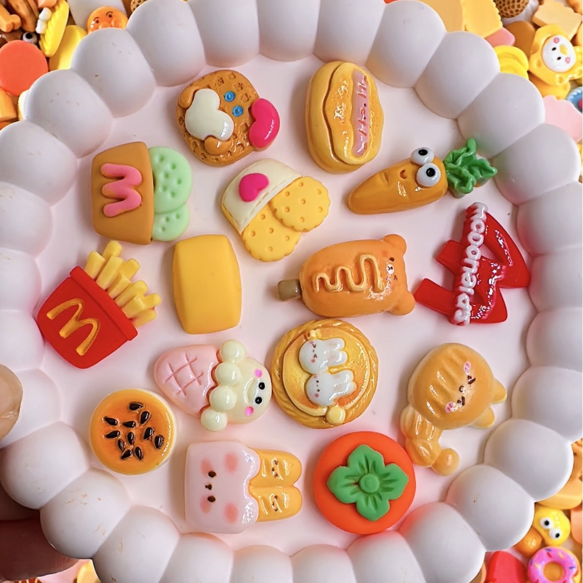 Wholesale of microshrink resin food toys, simulated food, diy hair clip accessories, handcrafted hair ornaments, head accessories and mixed materials details Picture
