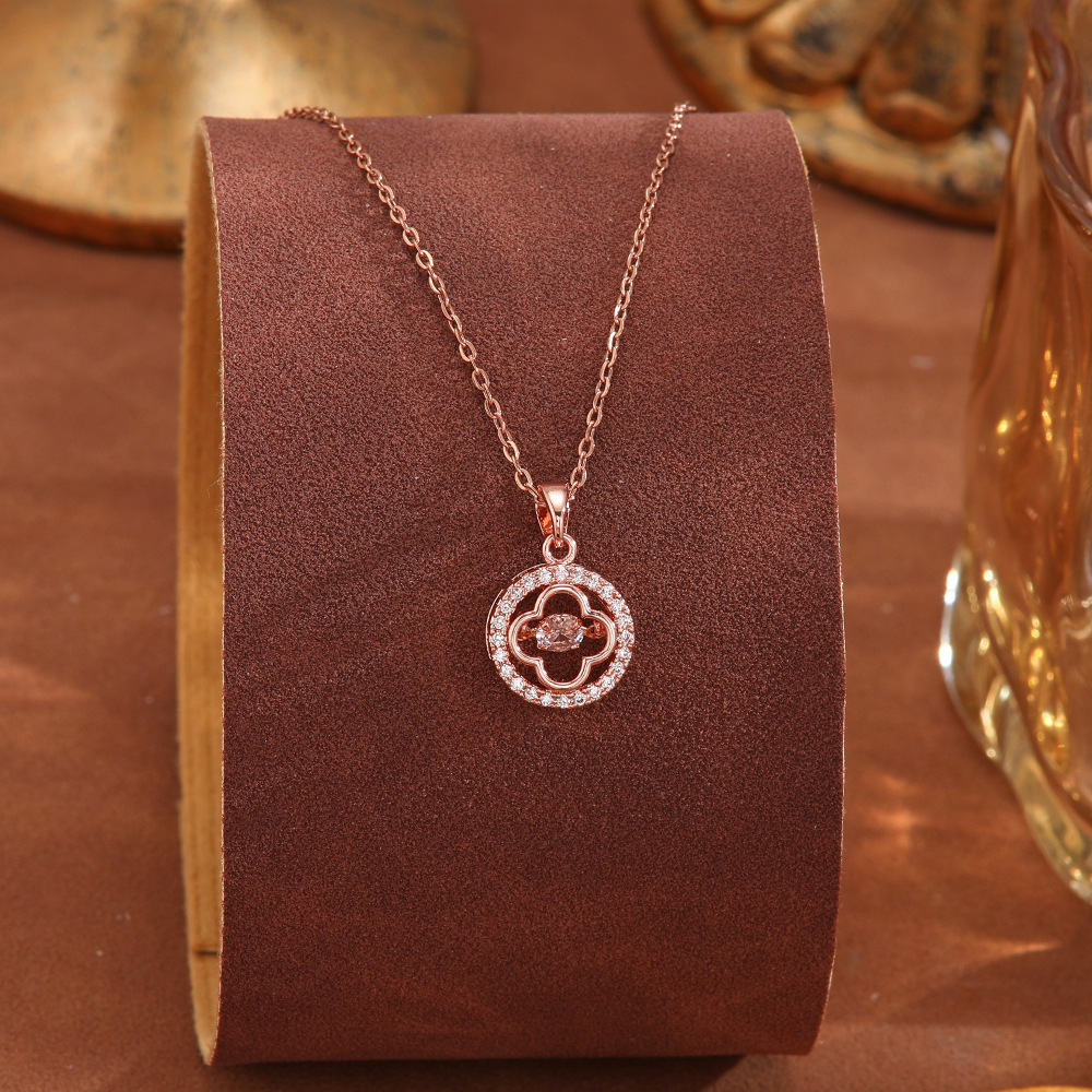 Hot-selling copper-inlaid zircon with stainless steel chain Dreamy Planet necklace, versatile necklace, light luxury collarbone chain wholesale Application Scenario