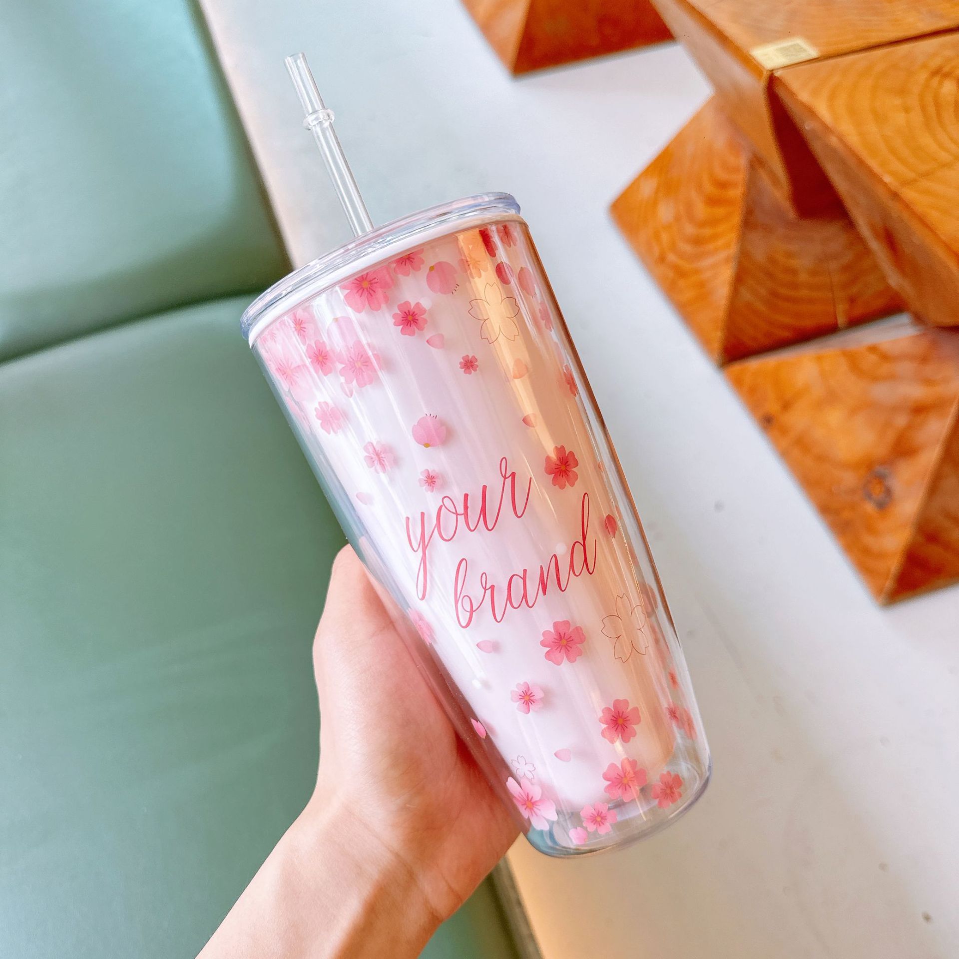 Cherry blossom straw cup, high appearance level for girls, double-layer anti-scald plastic cup, ins style office and home cross-border water cup wholesale Application Scenario