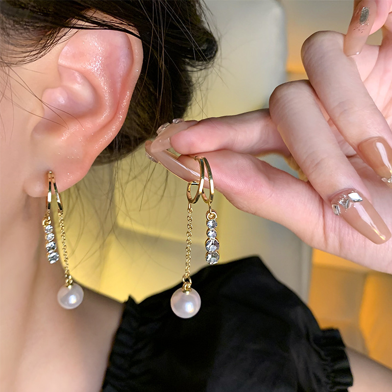 High-end and elegant pearl stud earrings for women, unique and exquisite, versatile zircon tassel earrings, personalized and popular online celebrity earrings details Picture