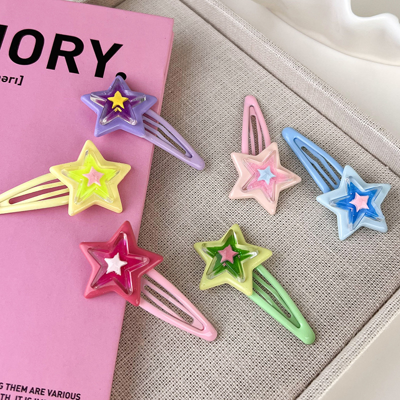 ins Dopamine Girl Star Hairpin bb Clip Sweet Girl y2k Five-pointed Star Side Hairpin Versatile and cute headwear for girls Application Scenario