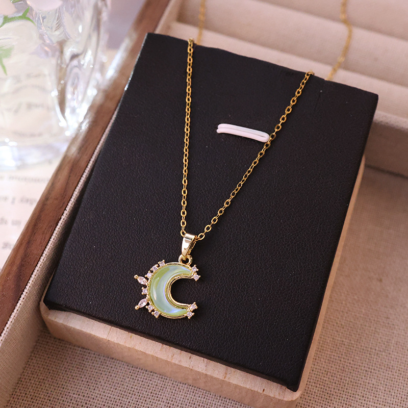 Fashionable and colorful design moon pendant titanium steel necklace for women, summer light luxury Internet celebrity collarbone chain, elegant full diamond accessory Application Scenario