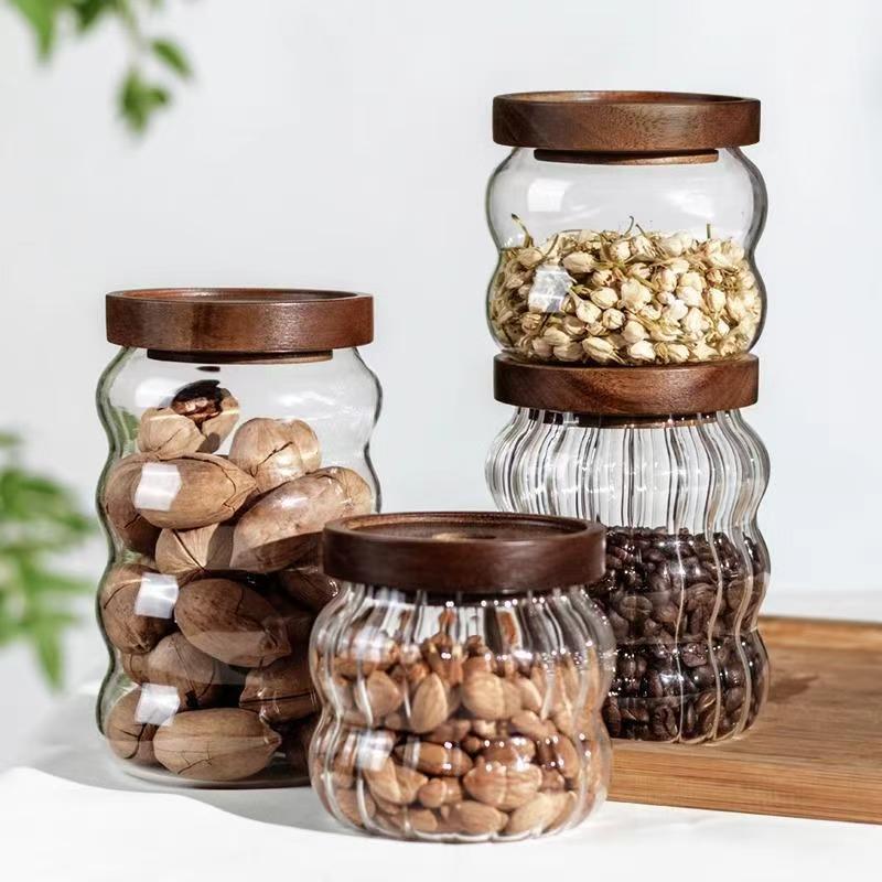Acacia wood vertical striped glass storage jars, kitchen multi-style glass retro storage, candy sealed jars, tea jars Application Scenario