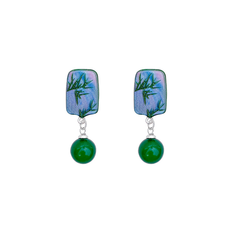 New Chinese-style bamboo leaf earrings with a light luxury and high-end feel, women's retro imitation green agate earrings with a grand and elegant style Item Picture