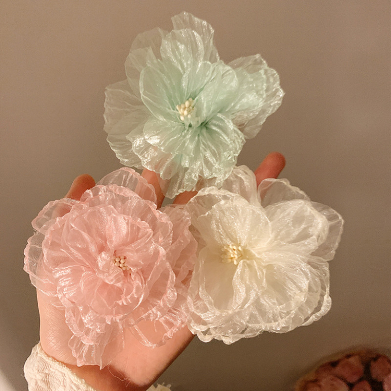 High-end feel ~ Super fairy-like mesh white flower hair clips, women's bangs side hair clips, spring and summer hair clips, seaside headwear details Picture