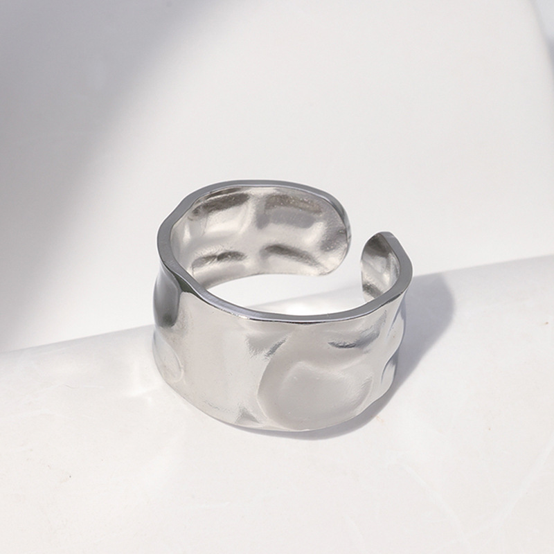 Stainless steel smooth ring for women, light luxury and high-end feel, geometric cut, anti-color fading, cross-border exclusive, niche design style details Picture
