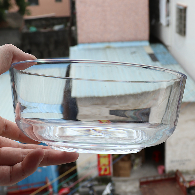 Thickened transparent glass bowl, ocean's same style fruit salad bowl, small and large soup bowl, dessert bowl, washbasin Application Scenario