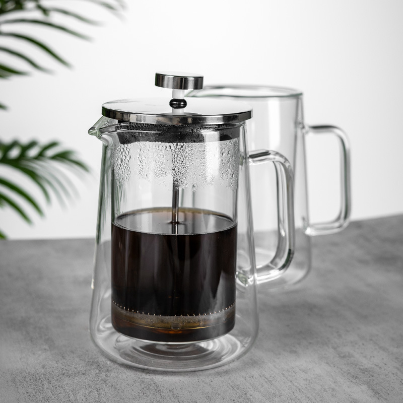 Double-layer glass hand-brewed Mocha pot, French filter press, household tea brewing filter pot, milk and coffee brewing pot full figure