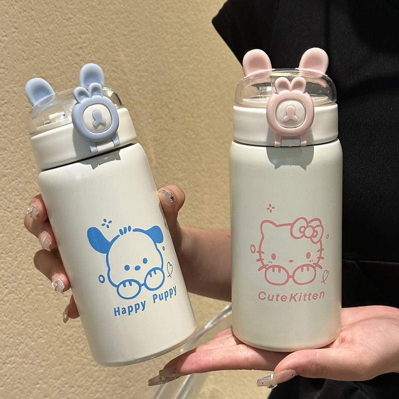 Cute children's cup, student water rabbit ear cap, straw, insulated cup, portable, small stainless steel cup Application Scenario