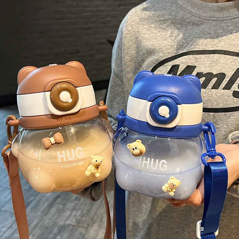 Cute bear plastic cup Portable high appearance level student water bottle outdoor cute style large capacity small belly portable straw cup full figure