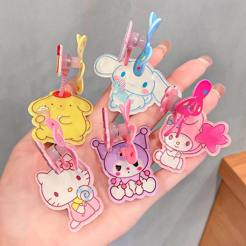 Cute and creative children's windmill hair clips and hair accessories, girls' top clips, baby cartoon bangs clips, princess headwear Application Scenario