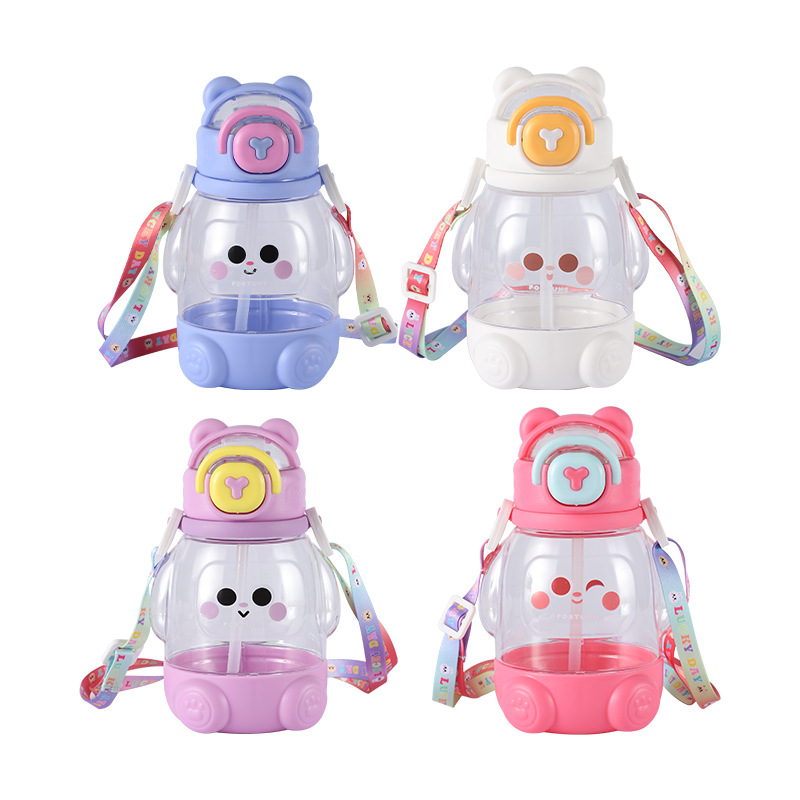 Wholesale and customization of summer children's straw cups, cute girls' large-capacity water cups, plastic cups, portable pop-up lid water bottles Item Picture