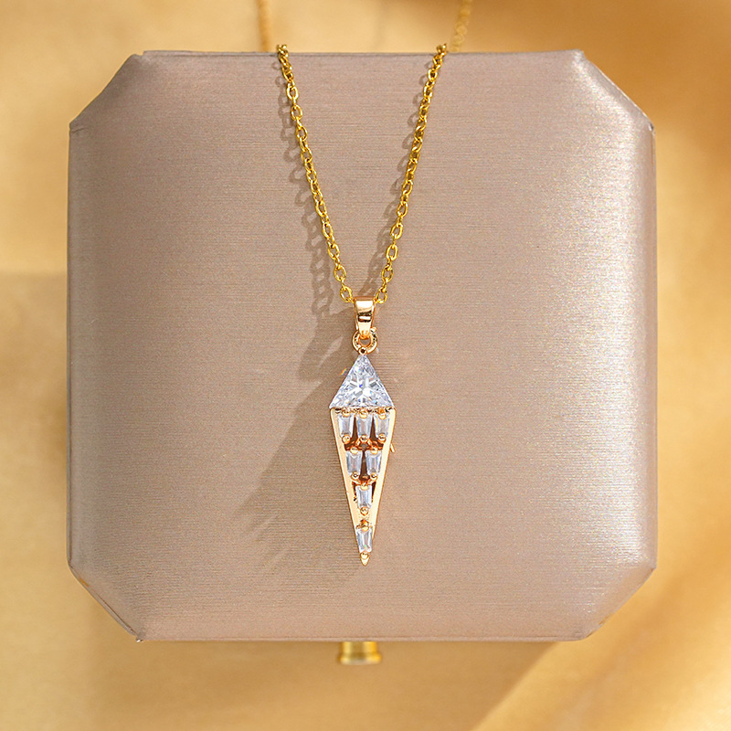 Real gold electroplated triangular zircon pagoda necklace for women, European and American fashion style collarbone chain, cross-border best-selling style wholesale Specification drawing