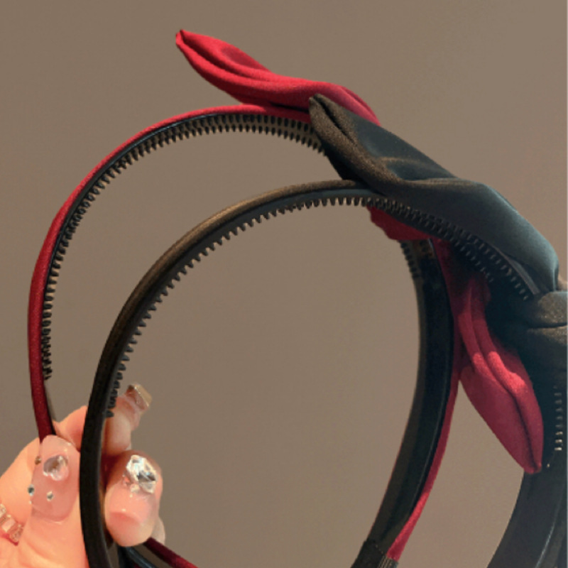 The Story of the Rose, the same red rabbit-ear hairband for women as Liu Yifei and Huang Yimei, summer bow headband hairpin Application Scenario