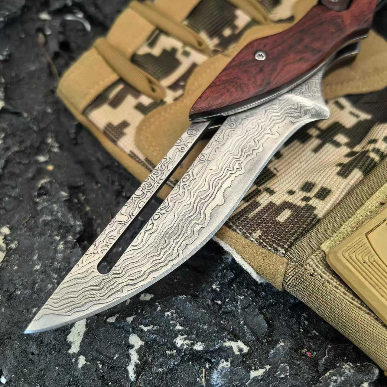 Malaysian leather-patterned folding knife, mechanical magician's personalized mechanical knife, outdoor survival and picnic portable fruit knife Specification drawing