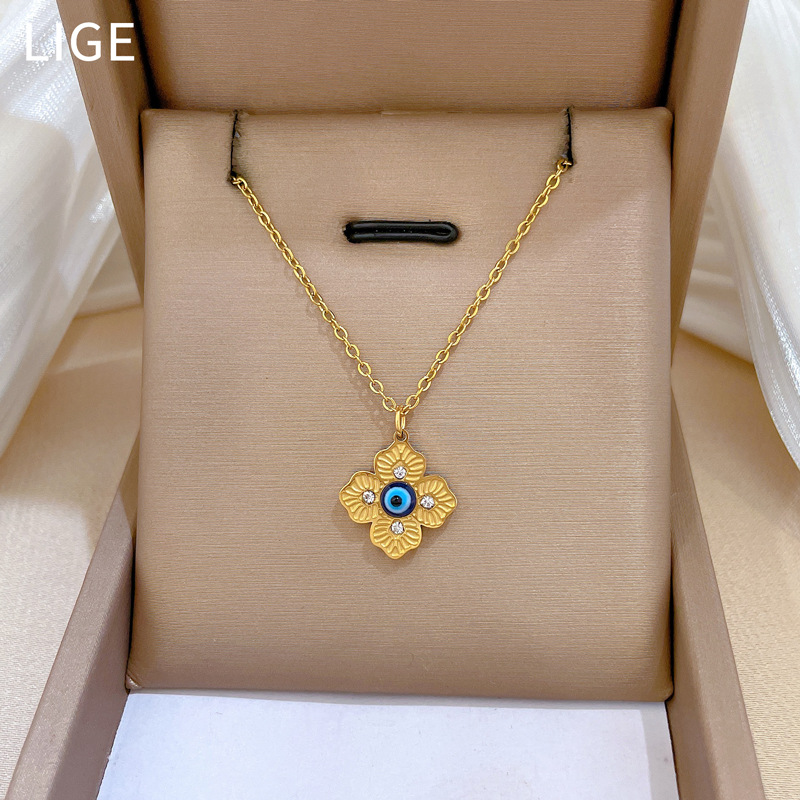 【 All-titanium Steel 】 Four-leaf clover eye slit furnace real gold necklace, female Instagram influencer collarbone chain accessory Specification drawing