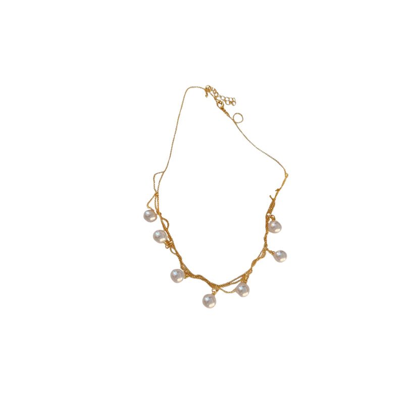 Light luxury lace pearl necklace for women, Japanese and Korean style, high-end feel, niche design, court style pearl collarbone chain Item Picture