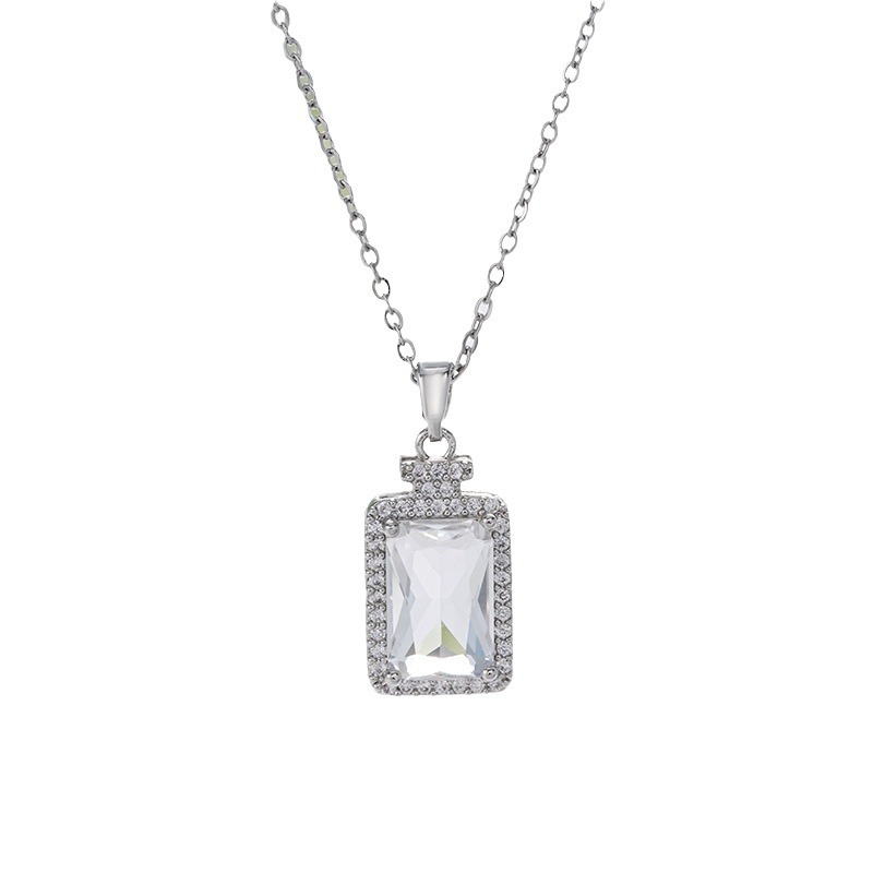 Silver zircon transparent perfume bottle necklace, women's niche temperament, light luxury feel, collarbone chain, popular titanium steel jewelry wholesale Item Picture