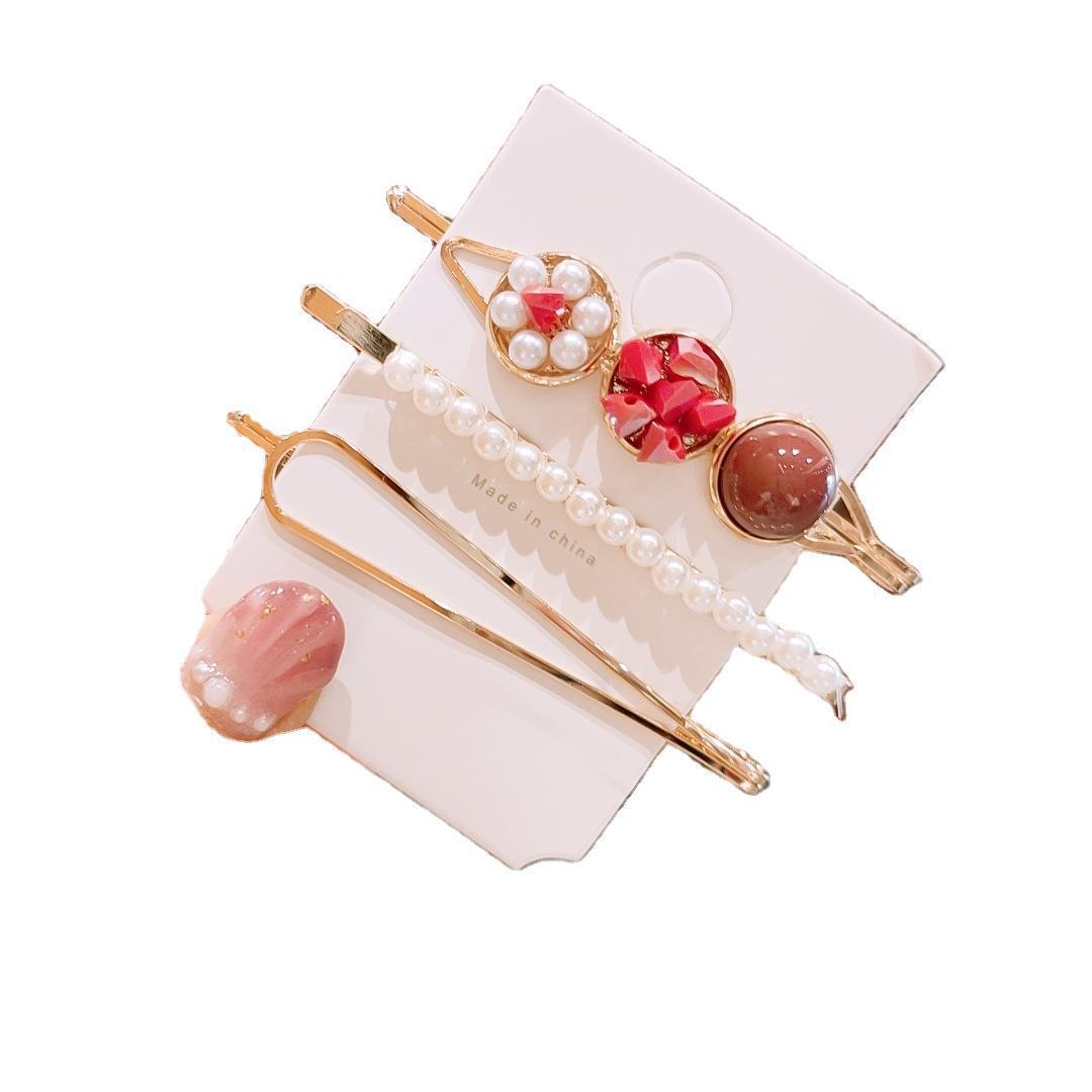 The same style of pearl hair clips as Siteng, Korean version of Dongdaemun lady's water diamond one-line hair clip, elegant student side clip hair accessory Item Picture