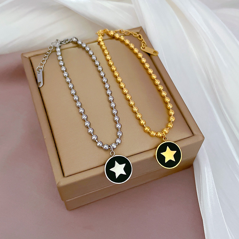 【 All-titanium Steel 】 Dongdaemun Personalized Round five-pointed star mother-of-pearl bracelet, a retro best friend of a female Internet celebrity Specification drawing