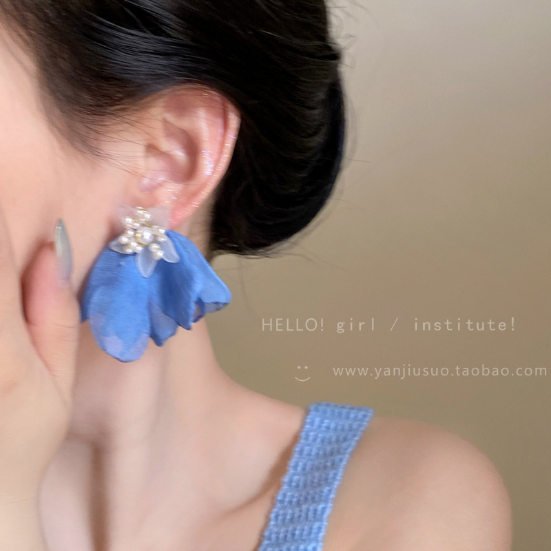 Summer colorful dopamine earrings, sweet and ethereal, with a unique and simple style, are the new high-end and trendy earrings of 2025 Specification drawing