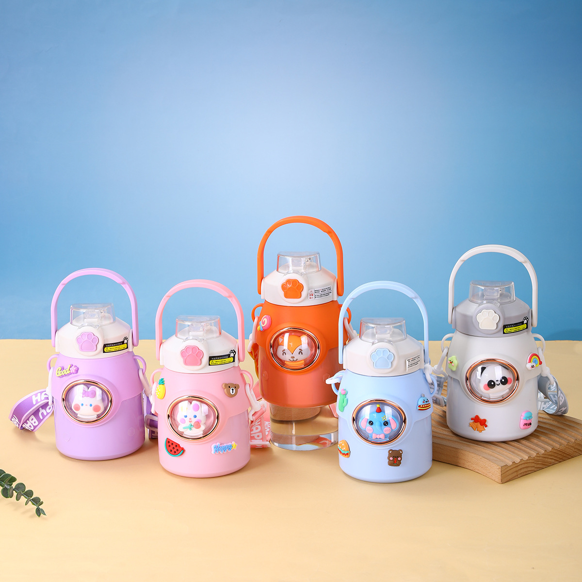 High appearance level children's water cup, 316 stainless steel double-layer vacuum insulated cup, cartoon handle, convenient outdoor water bottle details Picture