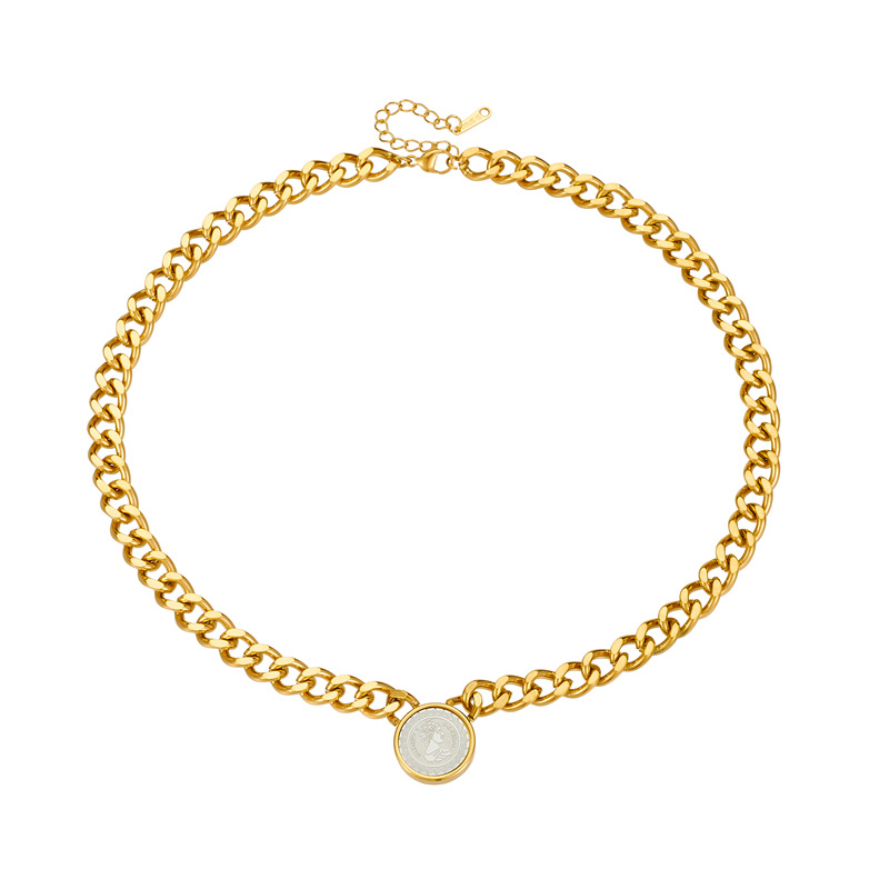 A fashionable, niche, light luxury, high-end, cold style round pendant, thick chain, gold-plated titanium steel necklace Item Picture