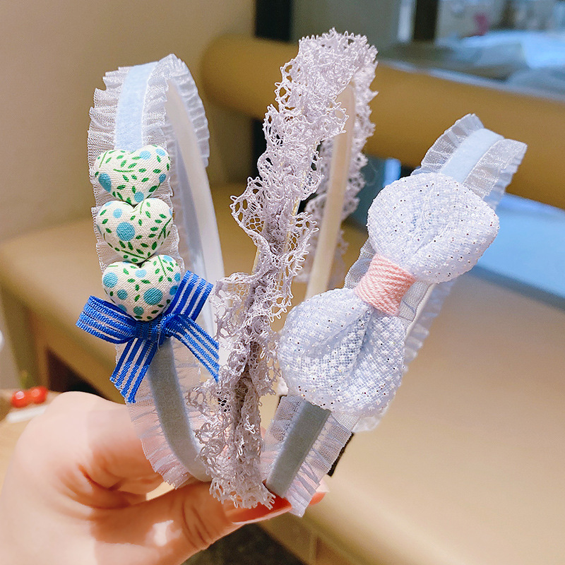 Children's Korean mesh bow hair band, non-damaging hair accessory, anti-slip and anti-breakage hair clip, cute headband and hair accessory for girls Application Scenario