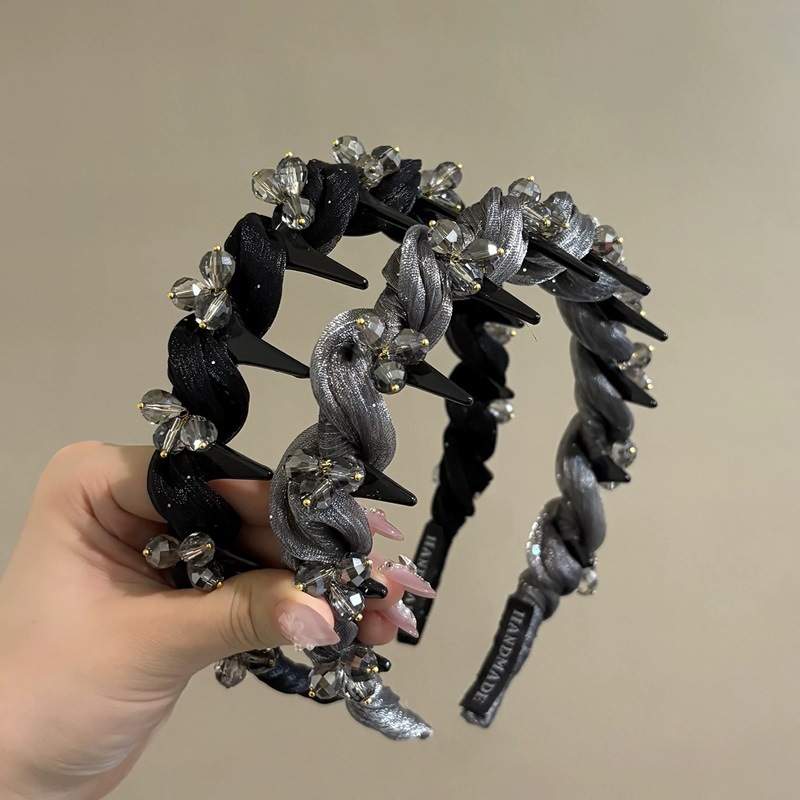 2025 New Spring/Summer mesh with teeth, water diamond, broken hair band, women's anti-slip facial hair clip, headband, high top of the head accessory full figure