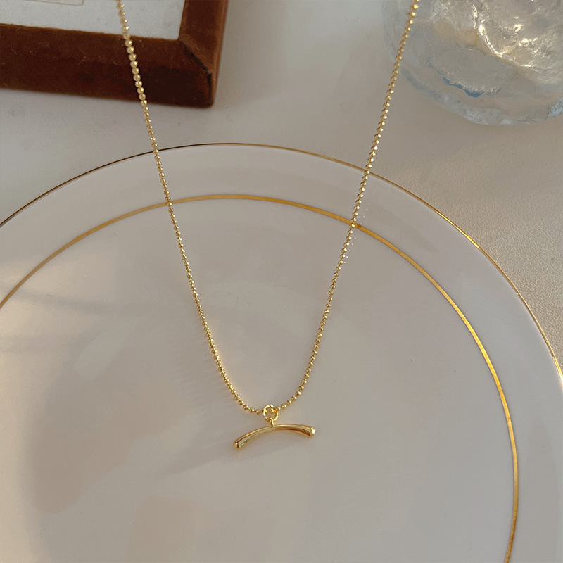 New Chinese-style irregular arc pendant, with a unique and simple design sense, versatile, elegant and fashionable collarbone chain, plain chain Specification drawing