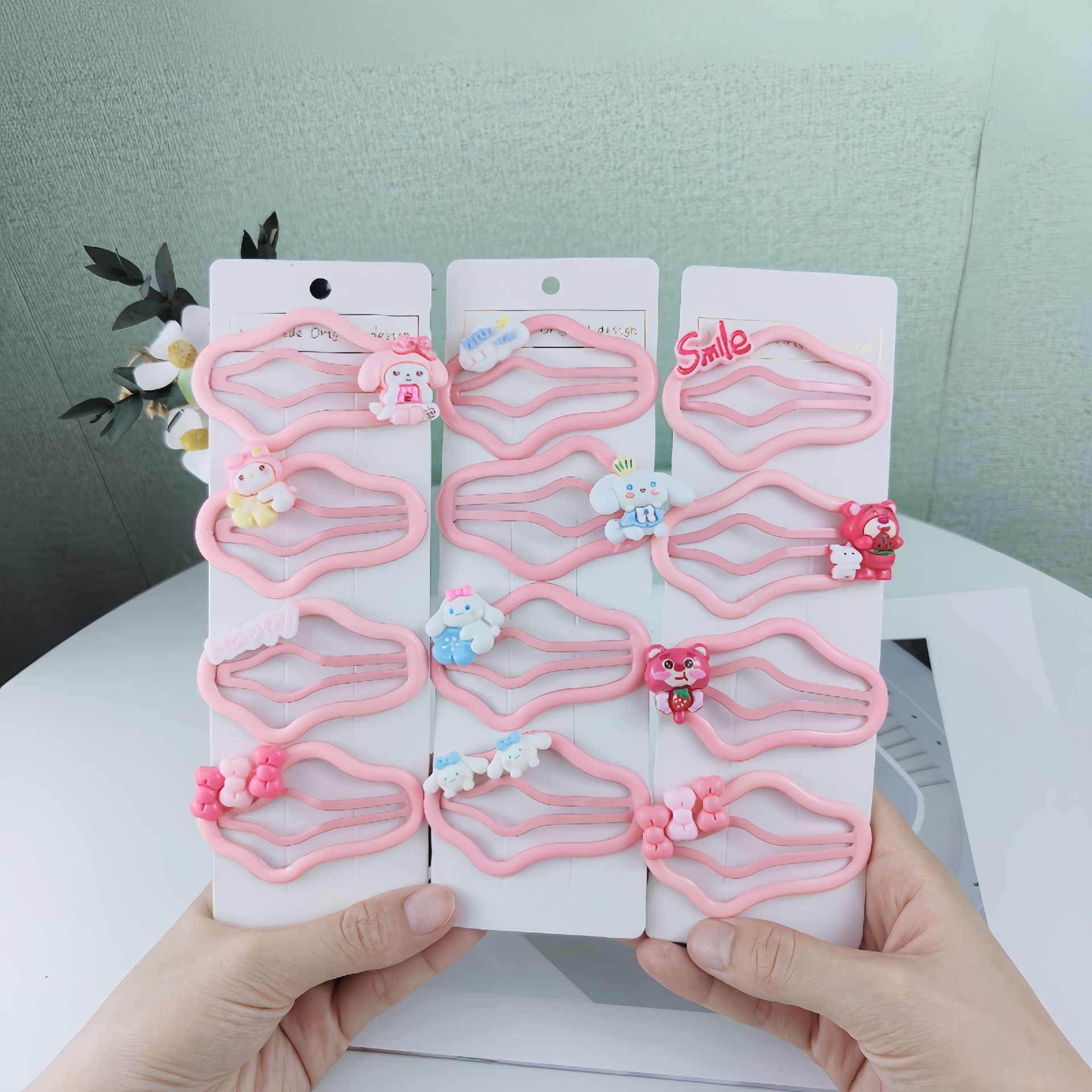 Cartoon hairpins, cloud hairpins, bb hairpins, new bangs, broken hair clips, headwear for girls, back of the head hairpins and hair accessories details Picture